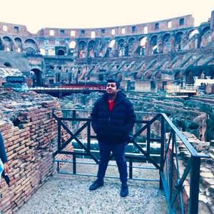 Meet your Posher, Abid